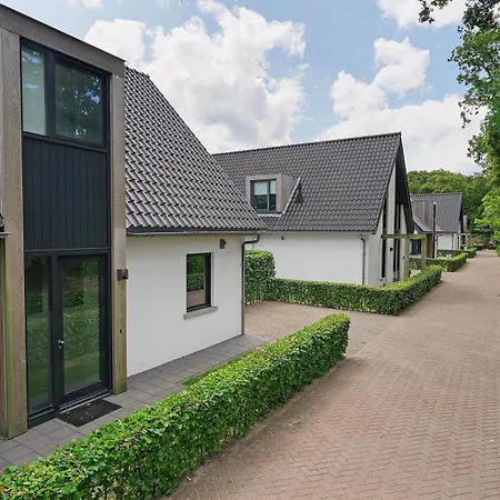 Luxe Op Park Duinzicht Casa de Férias